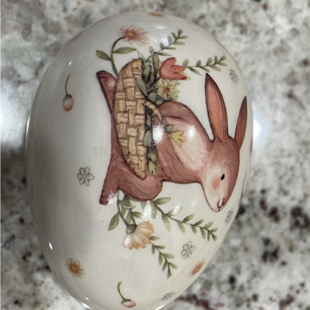 Ceramic bunny Easter egg trinket box